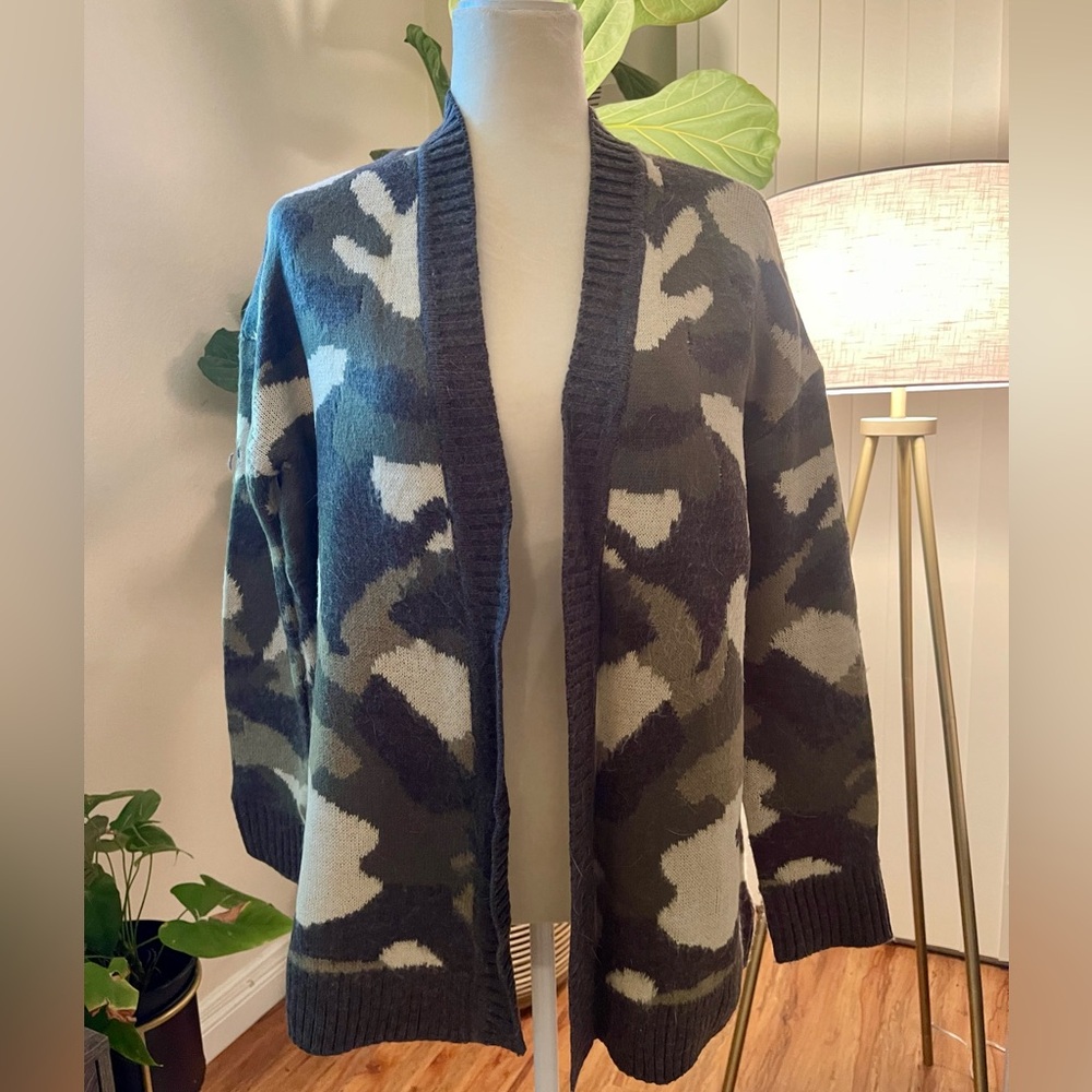 Camo cardigan